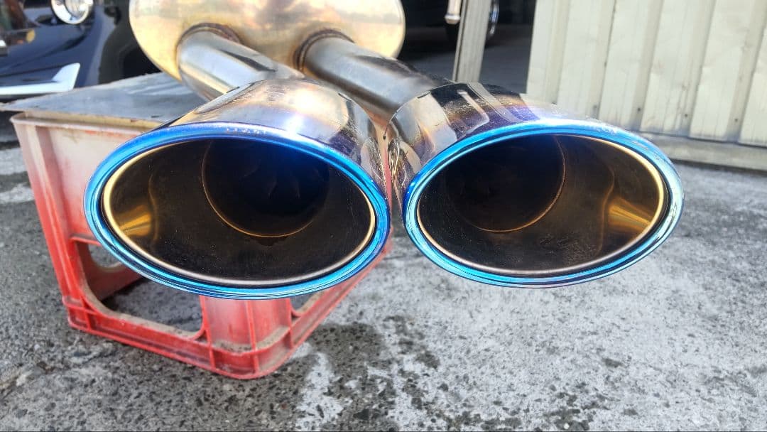 20 ヴェルファイア アルファード ガナドールチタンテール2本出し