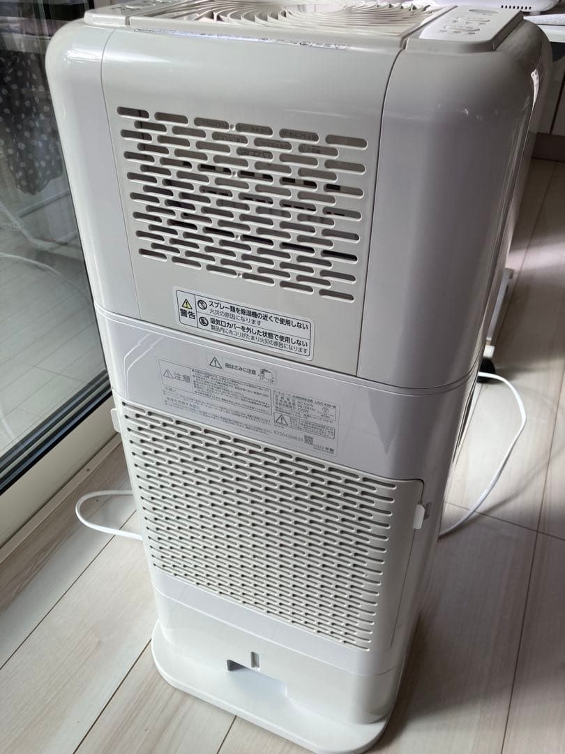アイリス　サーキュレーター　衣類乾燥除湿機 IJDC-K80-W 動作確認済み