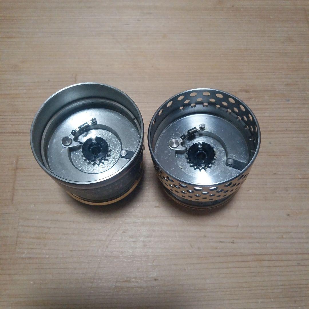 人気ブランド　シマノ　BB-X レバーブレーキリール　スプール　2点