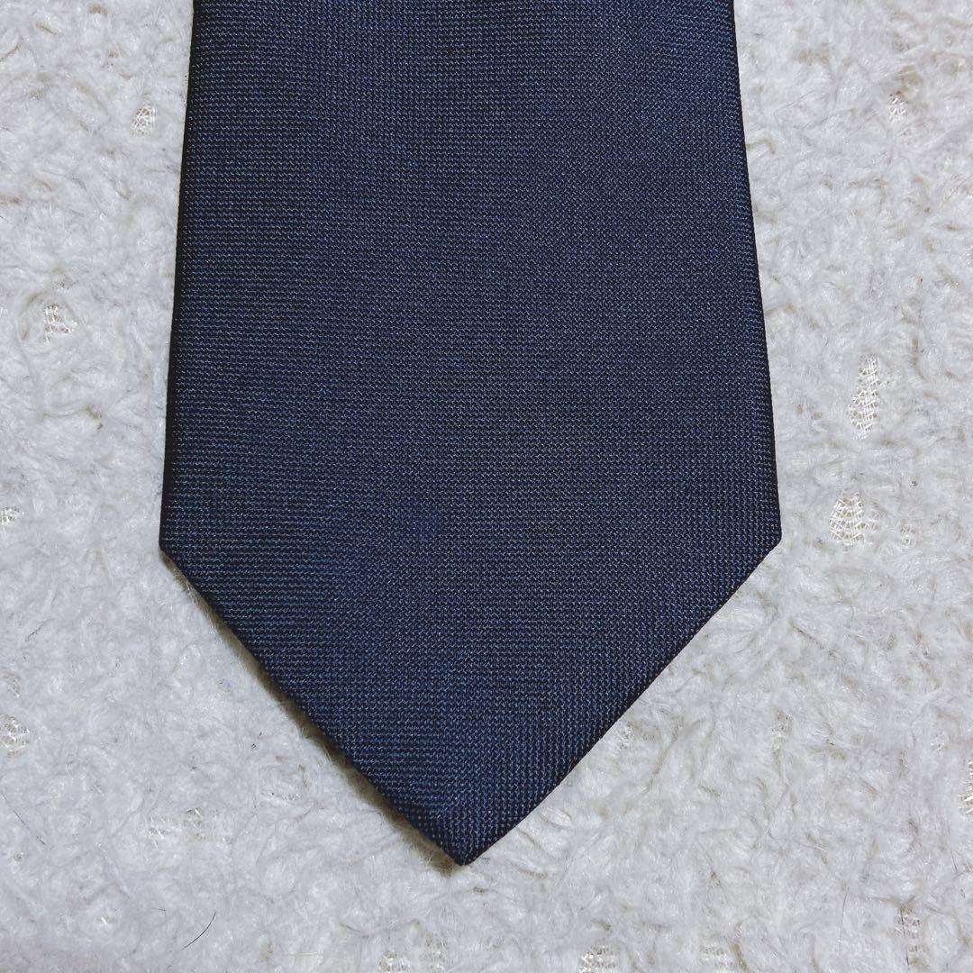 人気・完売品⭐️ルイヴィトン　ネクタイ　カラフル　ナロータイ　刺繍　シルク100%