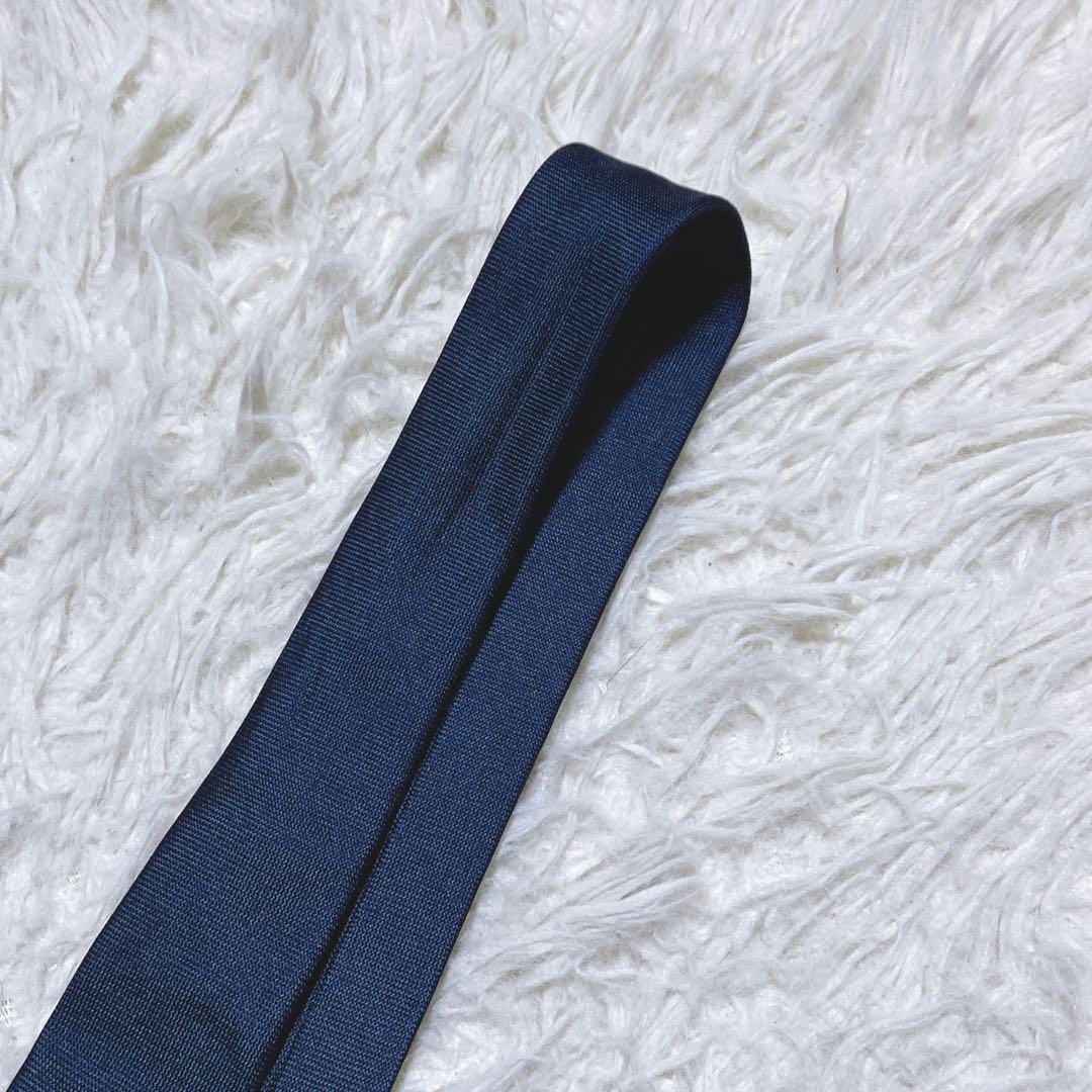 人気・完売品⭐️ルイヴィトン　ネクタイ　カラフル　ナロータイ　刺繍　シルク100%