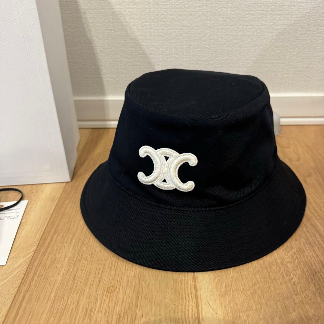 CELINEバケットハット 黒