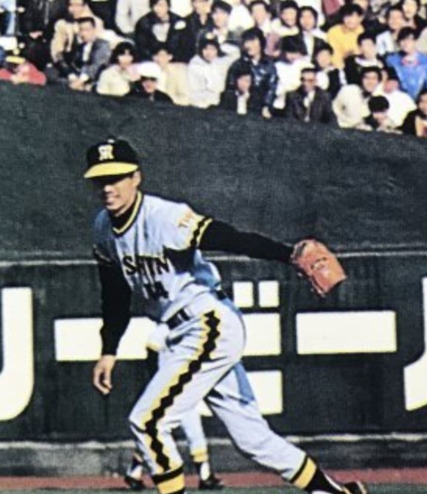 美津濃ワールドウィン 中村勝広 硬式グローブ、赤カップ