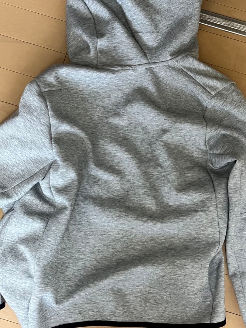 Nike テックフリース　ジャージ