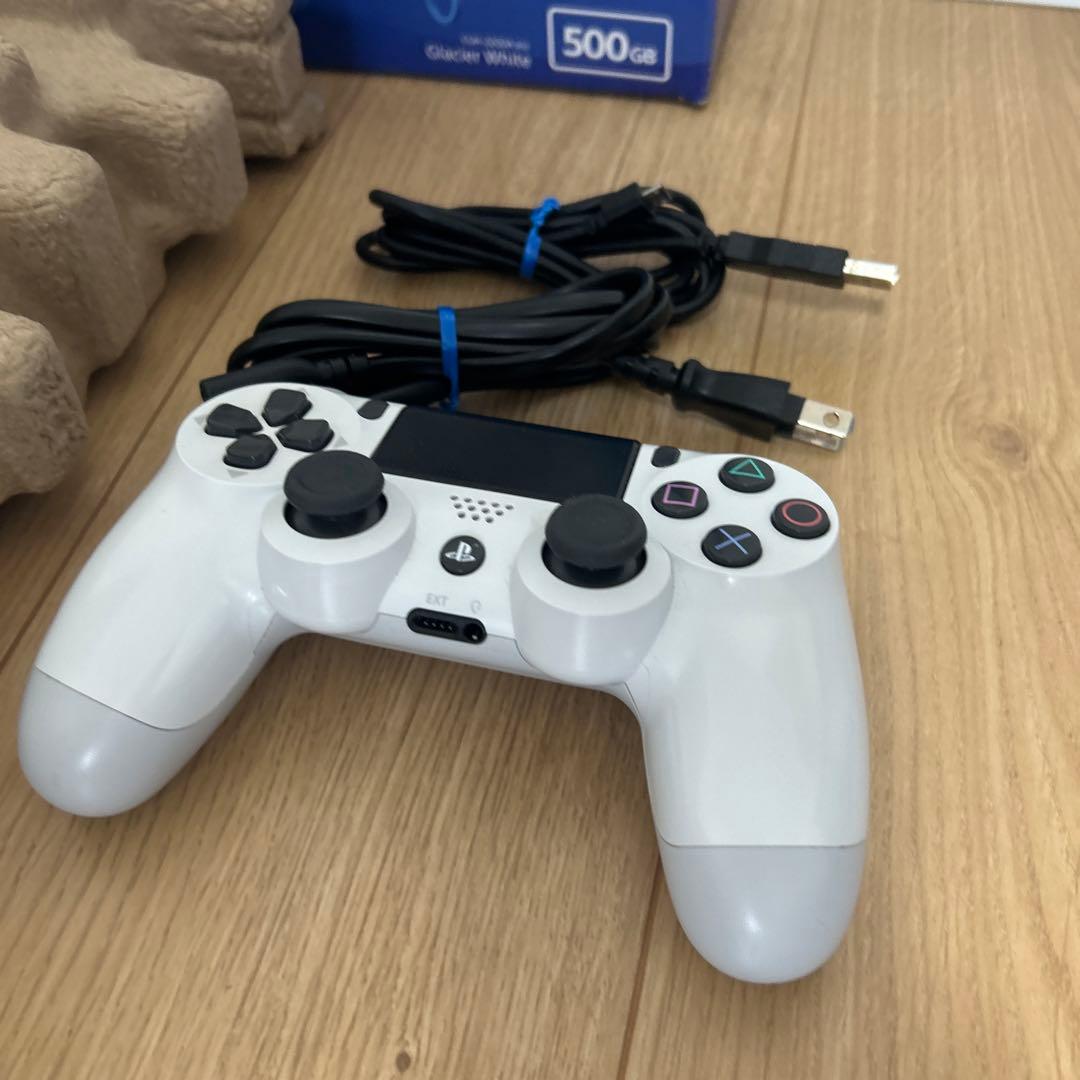 1583 PlayStation4 CUH2200AB02 500GB ホワイト