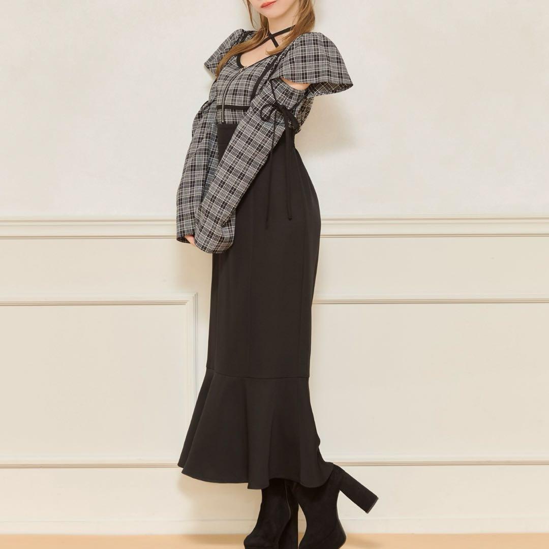 長袖フレアマーメイドワンピース 新品未使用