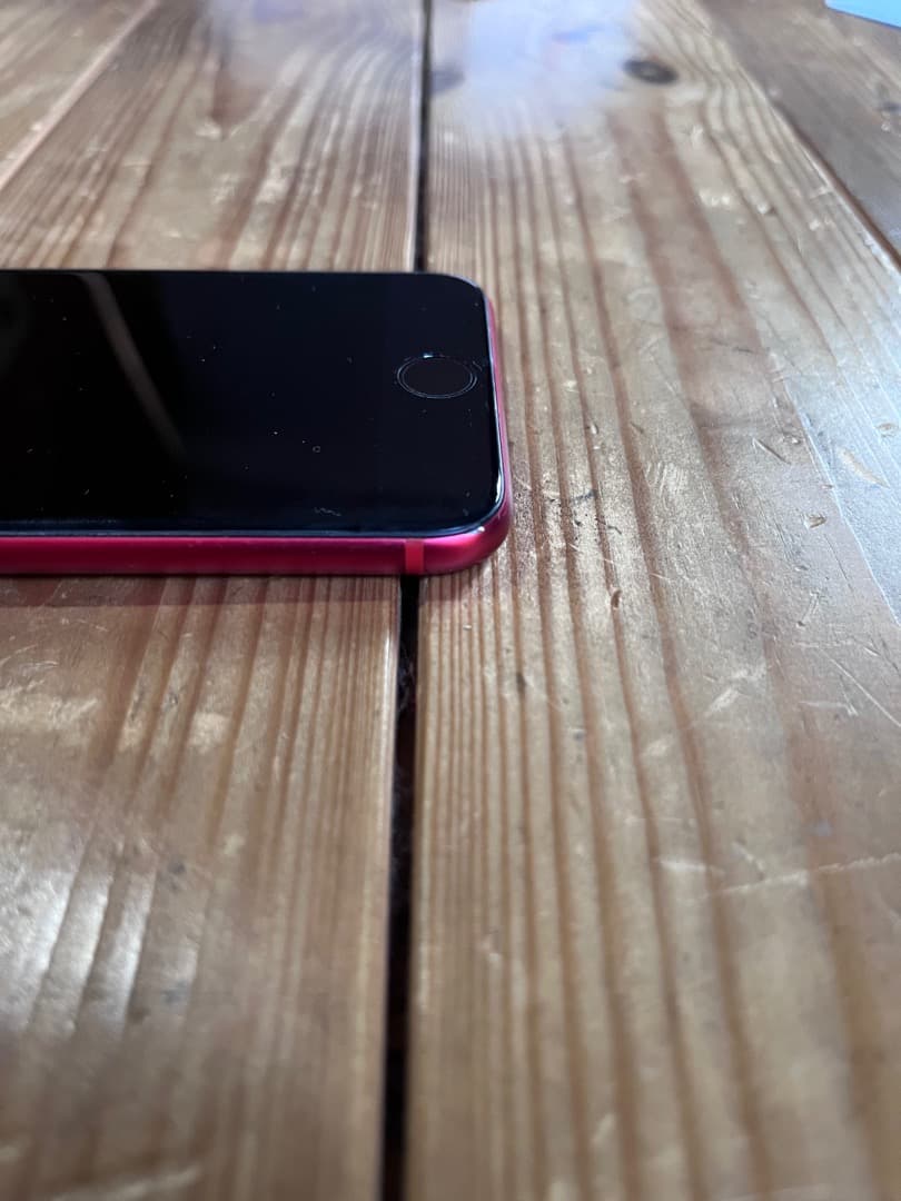 Apple iPhone SE 第２世代 バッテリー93% RED 美品