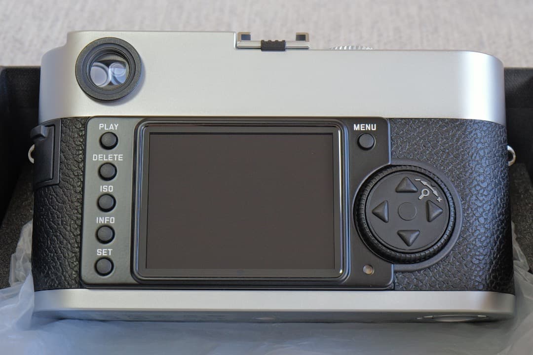 Leica M9-P シャッター3300回台 CCD ID 15 シルバー