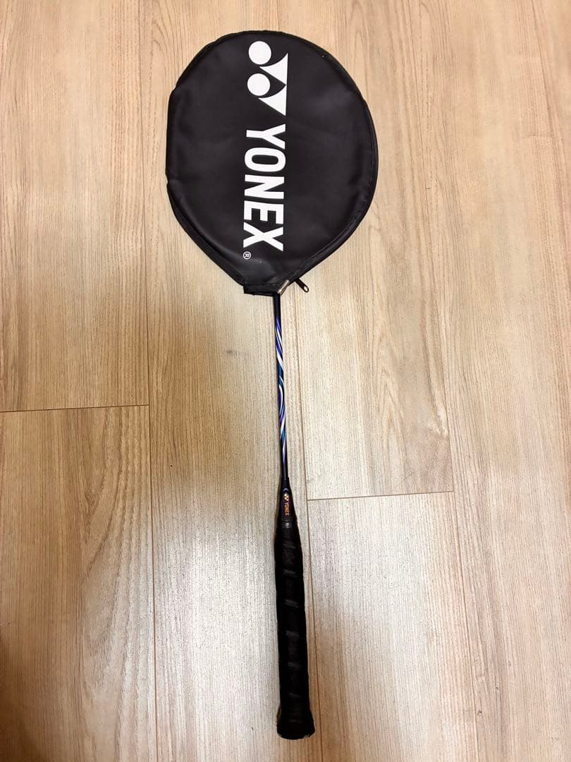 ヨネックス　アストロクス100zz