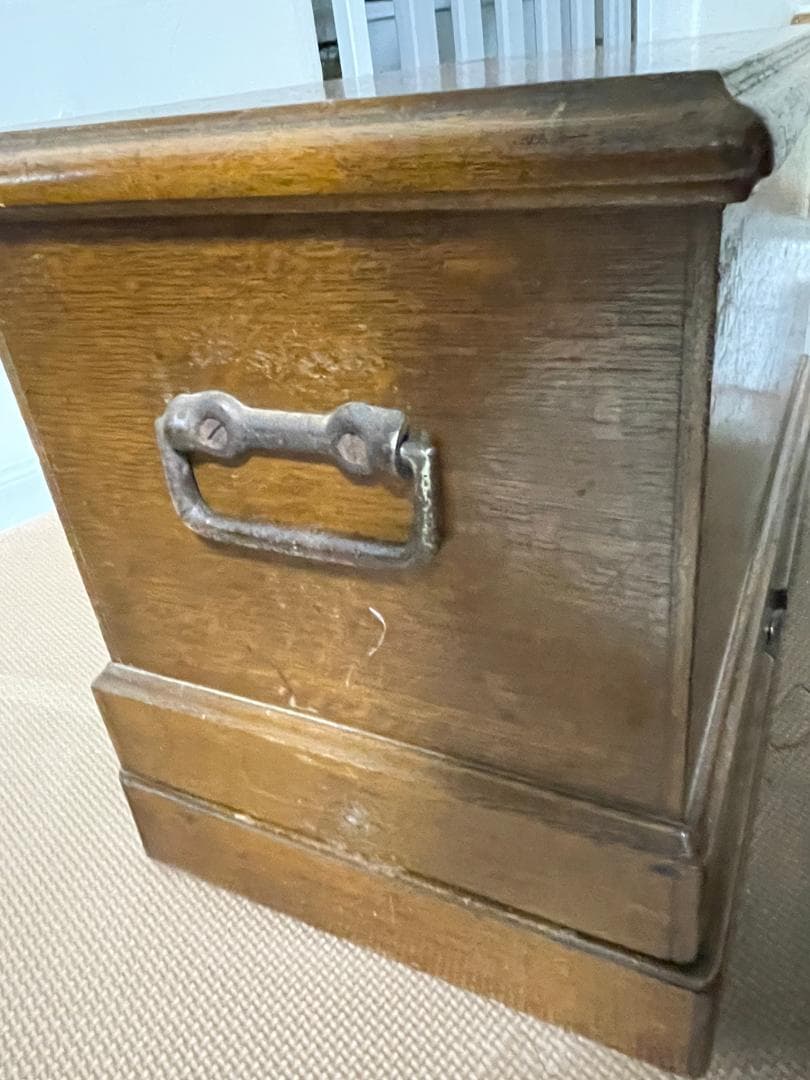 NEW SEWING MACHINE　古い手回しミシン　アンティーク