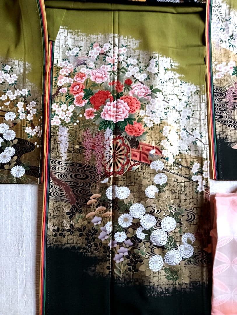 小柄さんの為のお仕立て　振袖フルセット　美品　華やか　丈151 裄66