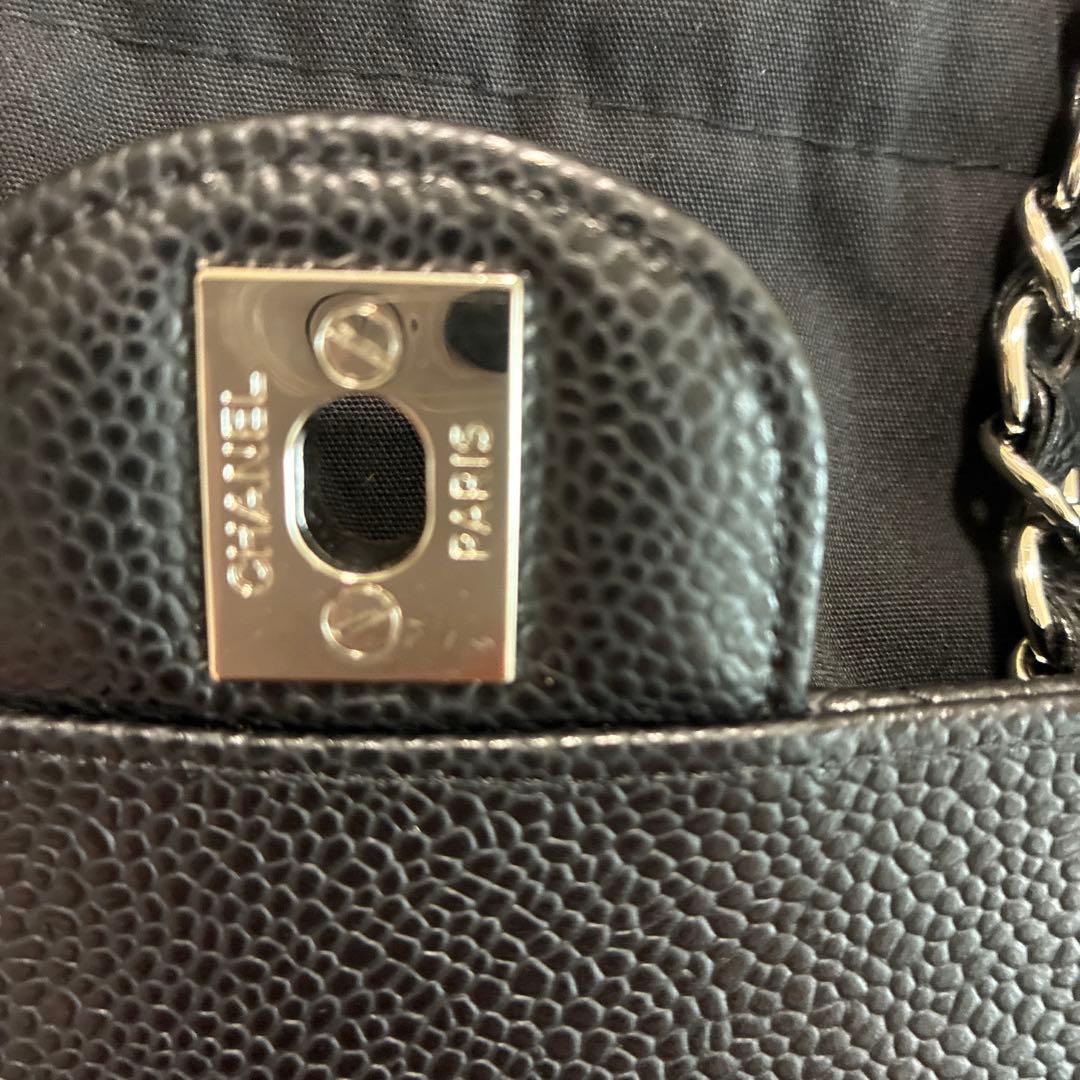 ブラック キルティング　ショルダーバッグ　ノベルティ　レアなシルバー金具