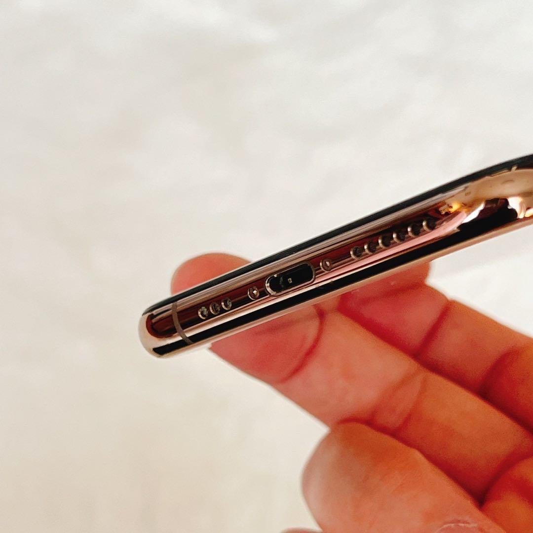 iPhone XSゴールド 64GB