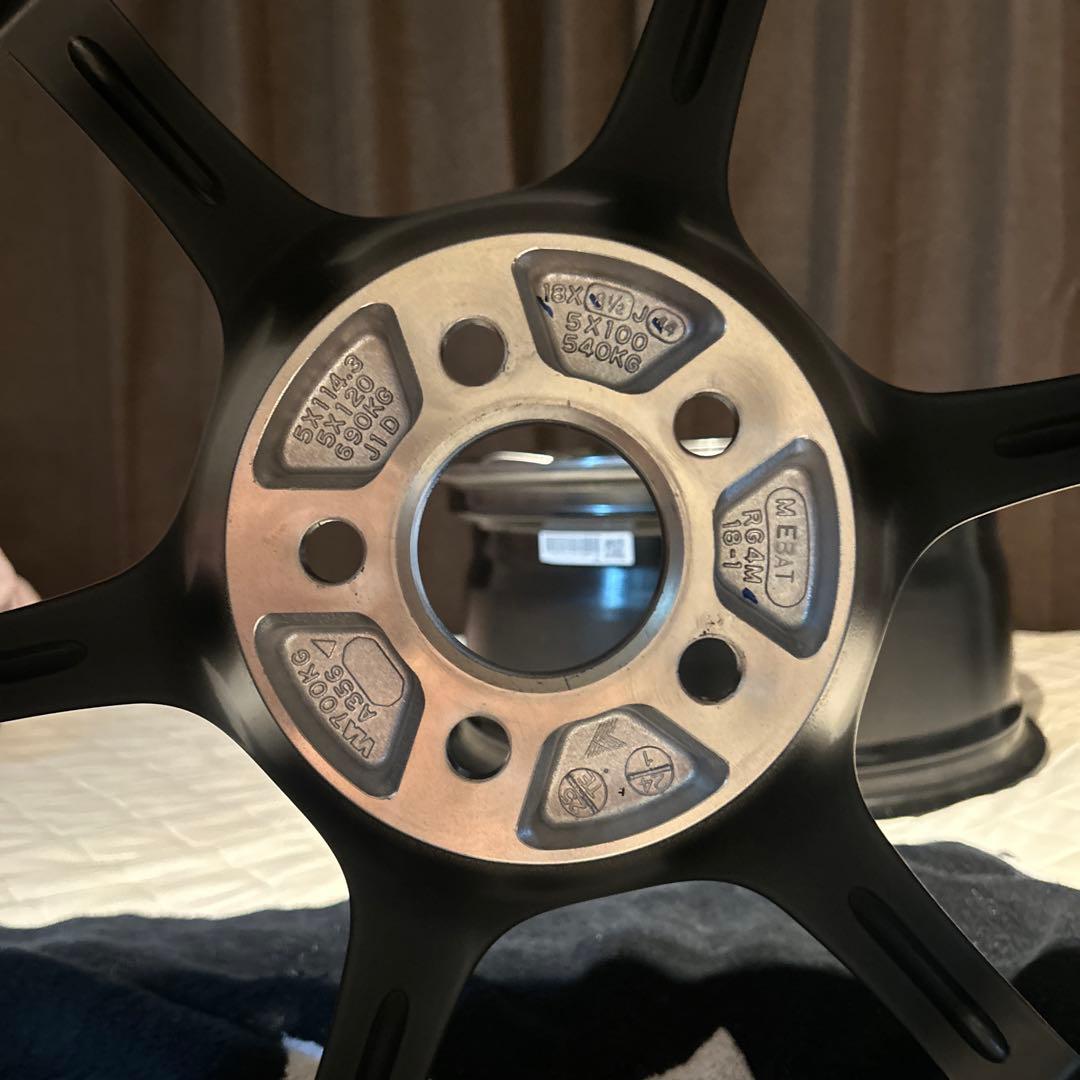 アドバン RG4 18インチ　3本セット