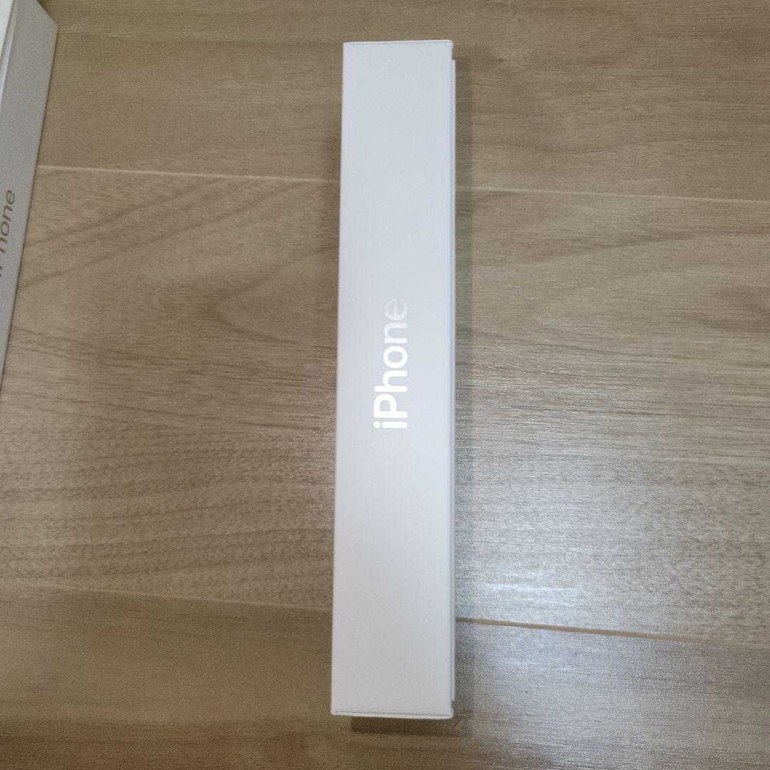 Apple iPhone SE (第3世代) ホワイト