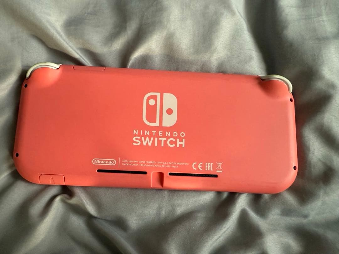 Switchライト本体+ソフト2本