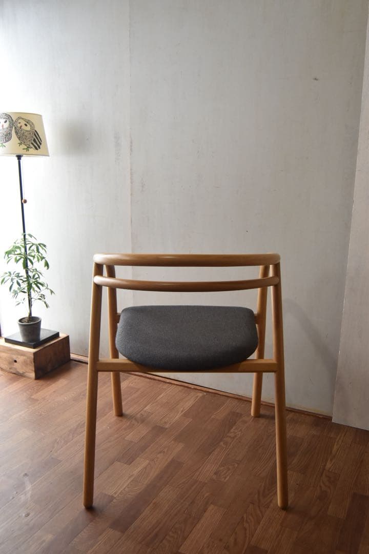 もこ Bentwood Arm chair ①