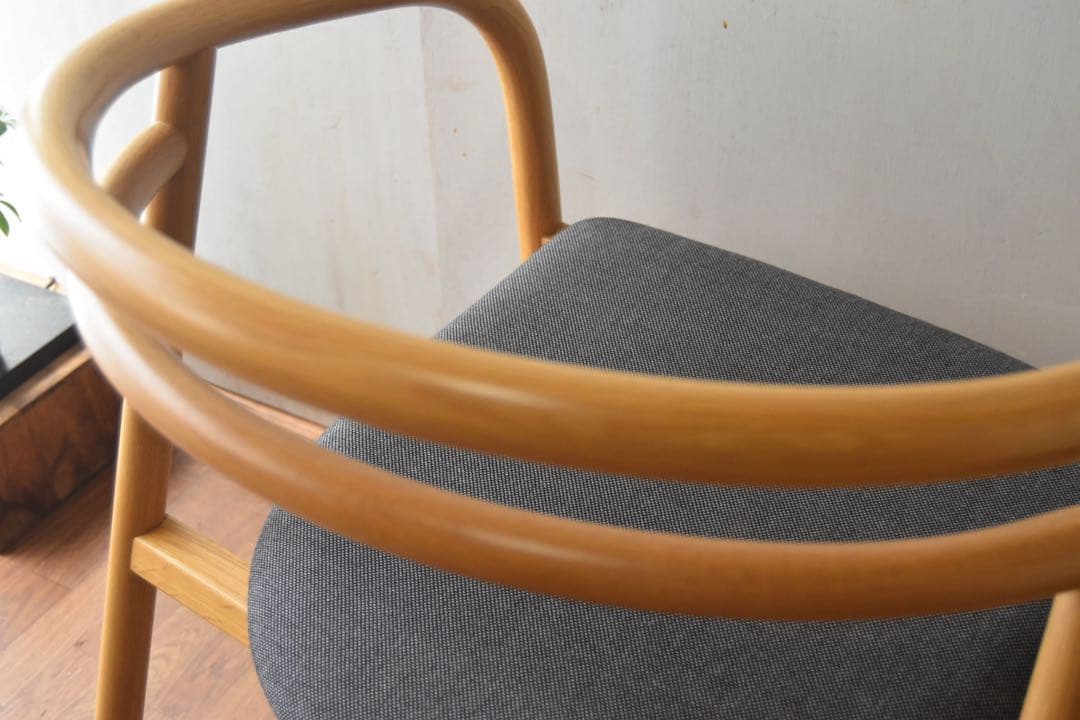 もこ Bentwood Arm chair ①