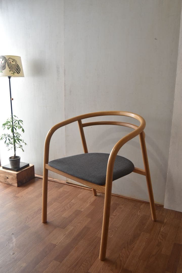 もこ Bentwood Arm chair ①