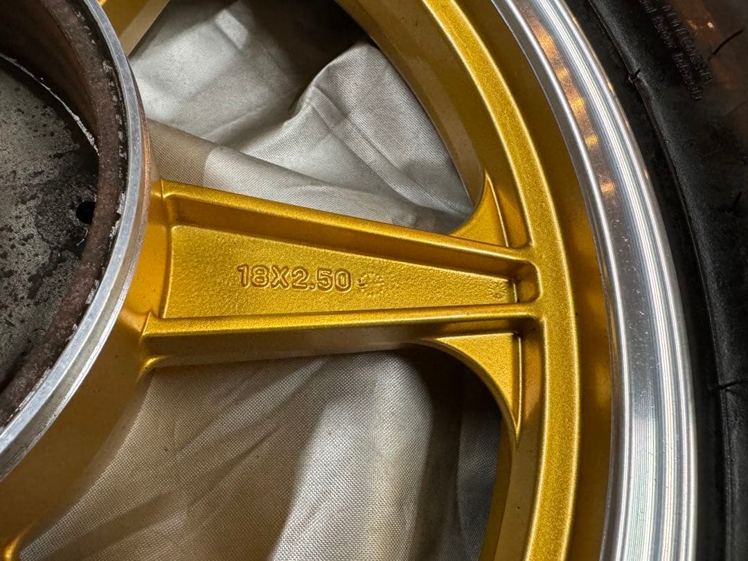 モンキー　CB750 four キャストホイールタイヤセット