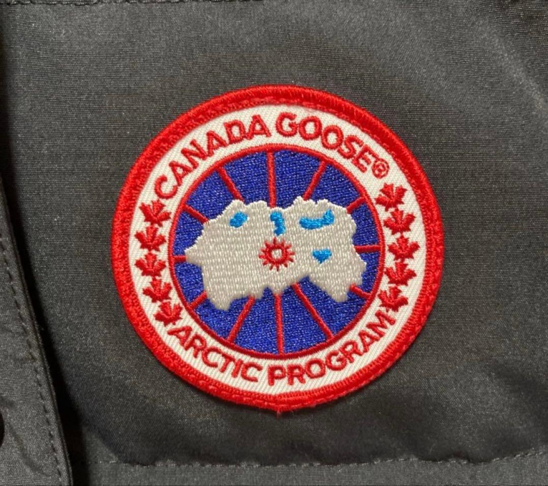 新品未使用　カナダグース　2832L ネイビー