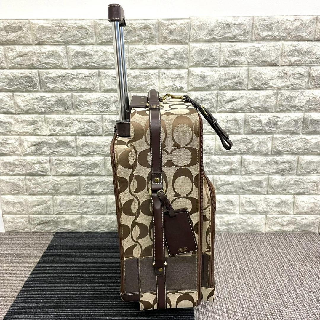 超美品　COACH　コーチ　F77020　キャリーケース　２輪　シグネチャー