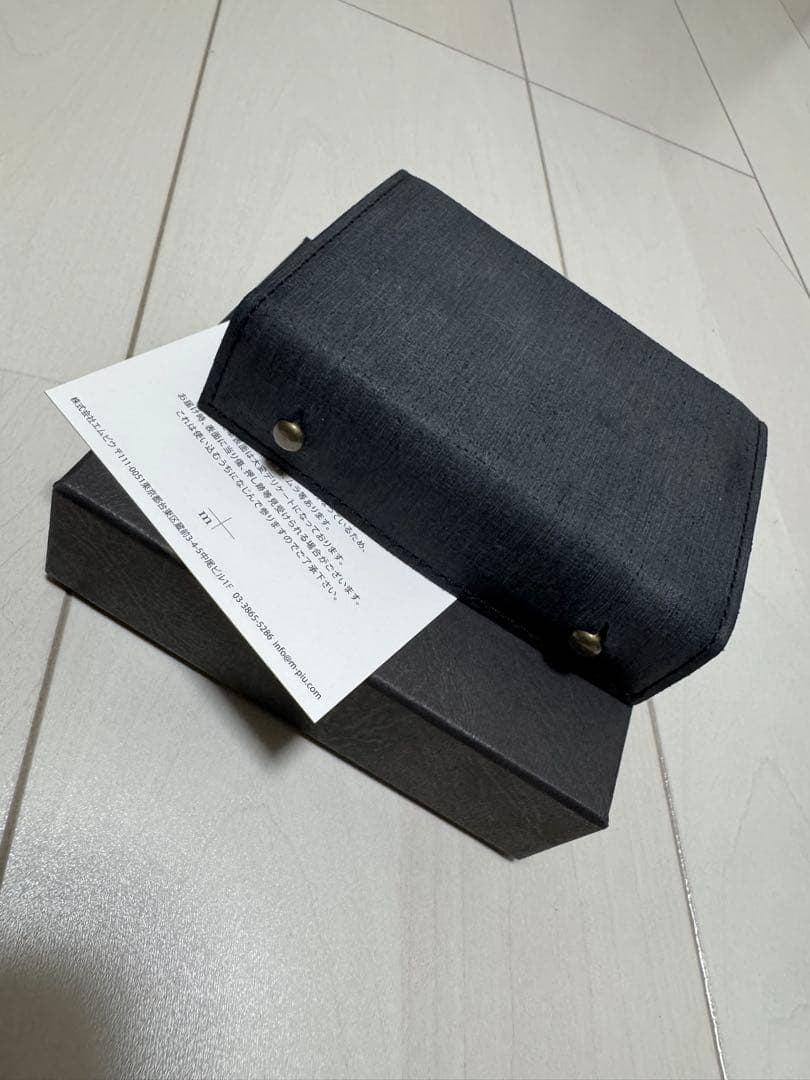 m+ エムピウ ミッレフォッリエ2 クアドレッティ ブラック 革財布 折り財布