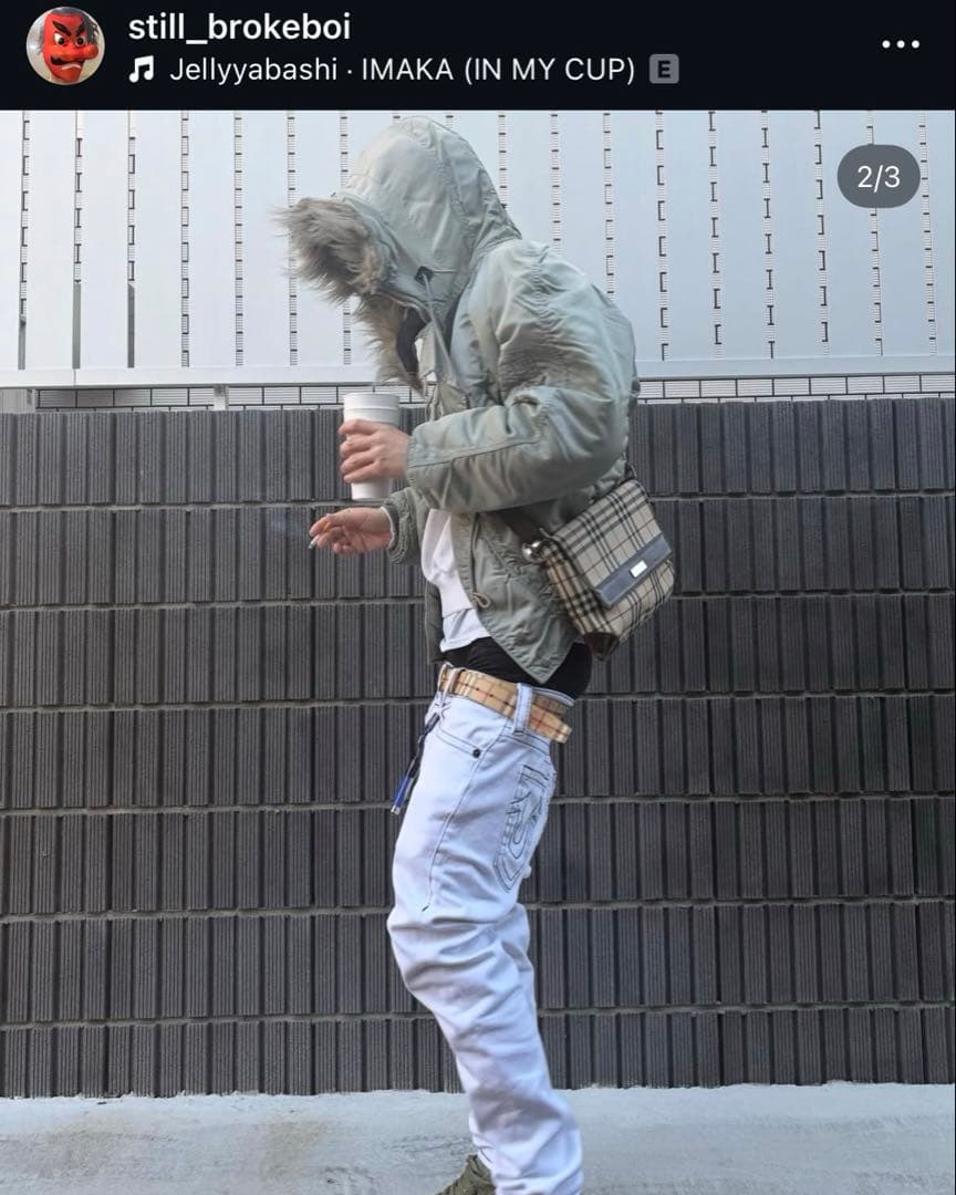 今日まで最安値 IBUKI着用 Alpha n2bフライトジャケット シルバー