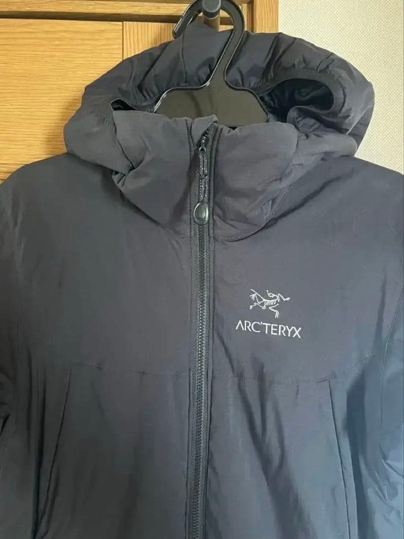 ARC'TERYX フード付きジャケット