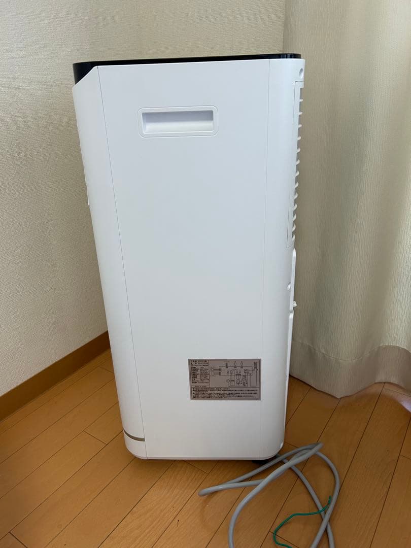 移動式エアコン　Mobile air conditioner