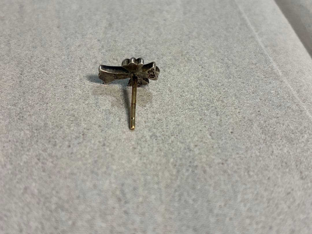 CHクロス ベビーファット スタッドピアス