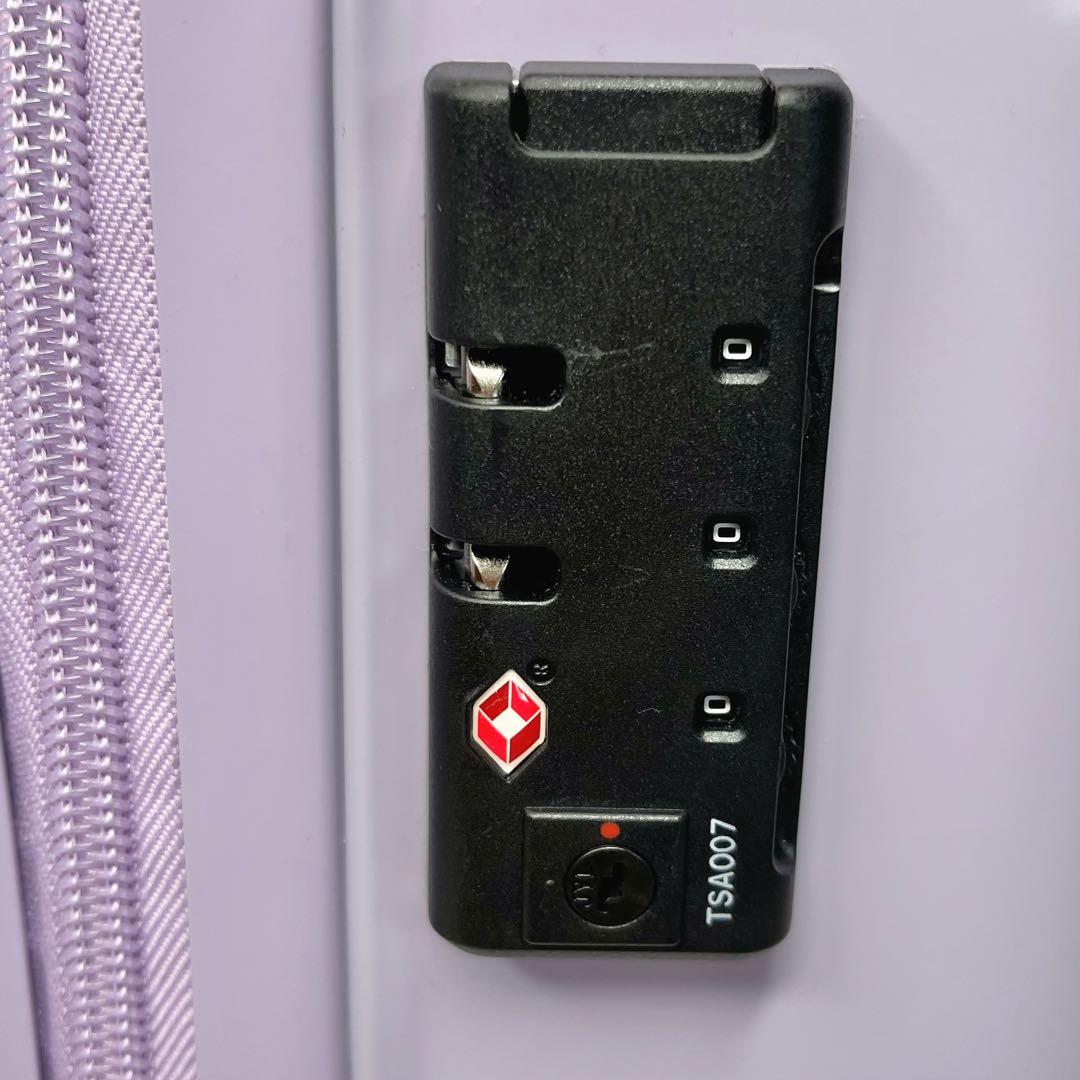 未使用品✨サンリオ　クロミ デザイン キャリーケース キャリーバッグ　29L