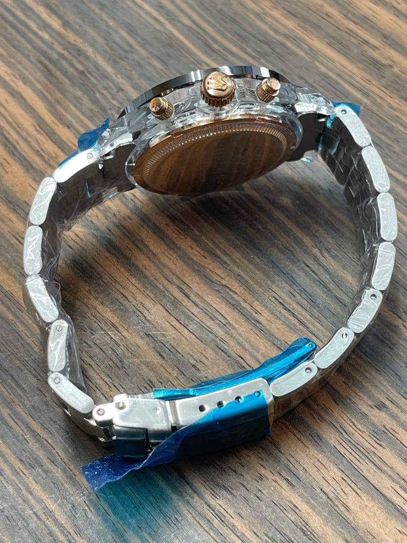 RELAX クロノグラフ 腕時計 ビンテージタイプ　ホワイト/ゴールド　文字盤