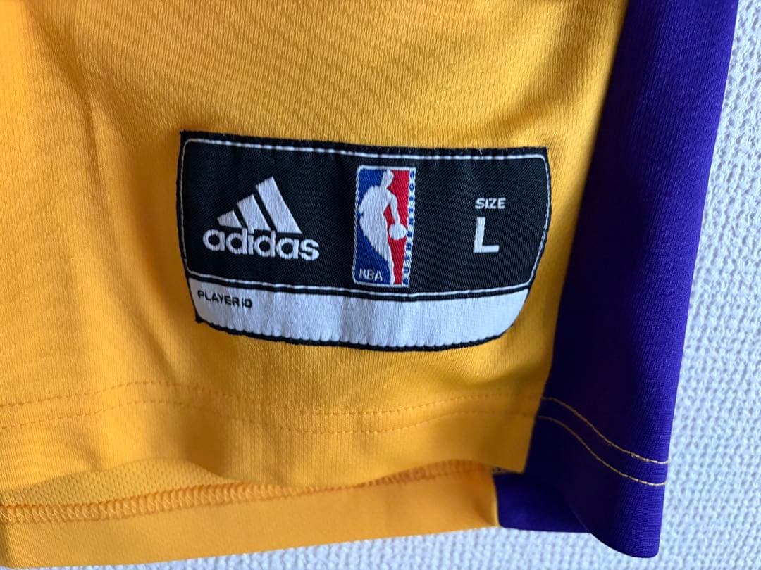 LAKERSレプリカユニフォーム