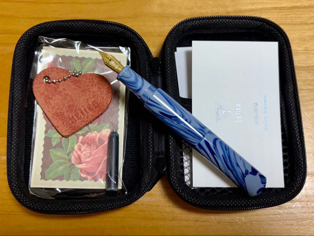 コ*ン様 helicoシュクル万年筆　字幅F