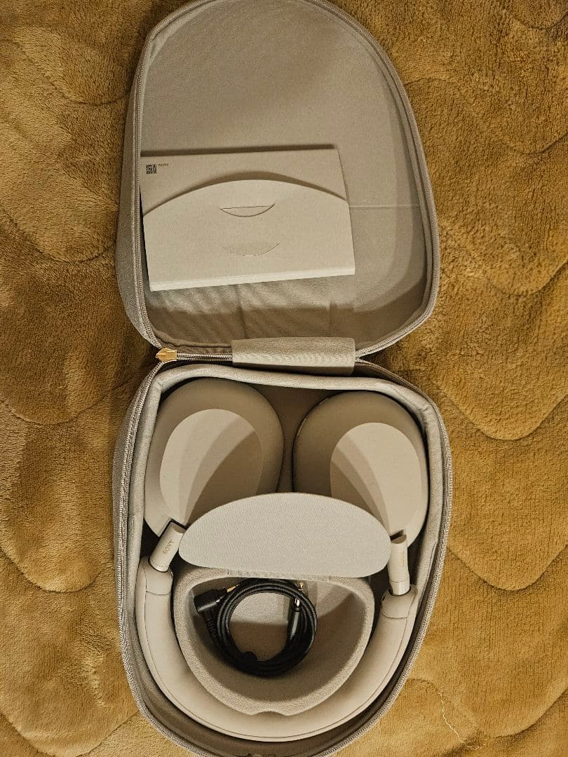 ねぴソニーSONY WH-1000XM5 SMワイヤレスヘッドホン