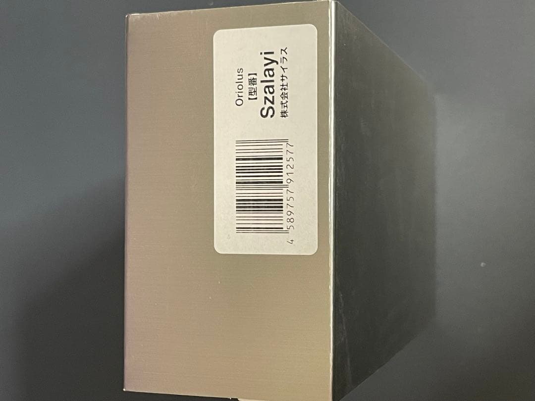 イヤホン Oriolus Szalayi