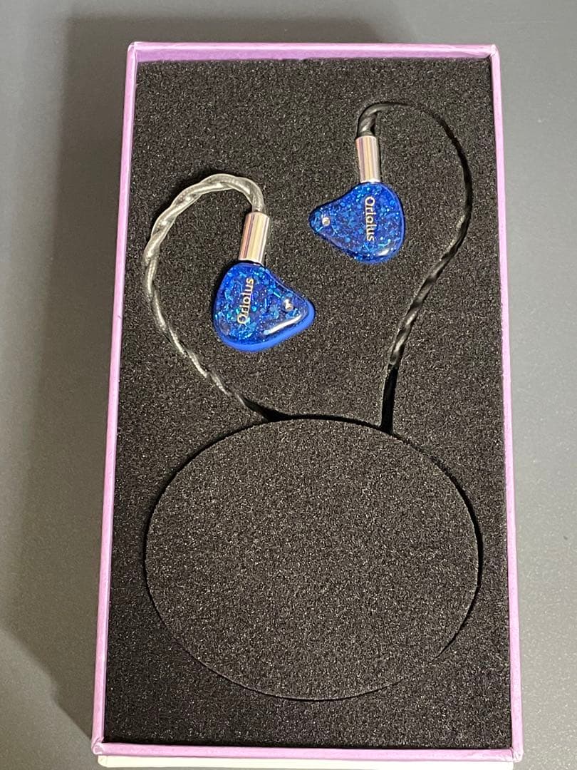 イヤホン Oriolus Szalayi