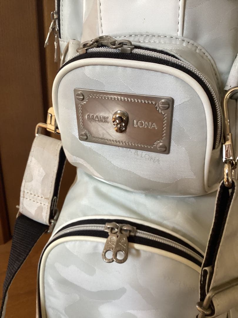 MARK&LONA カモフラホワイトゴルフバッグ