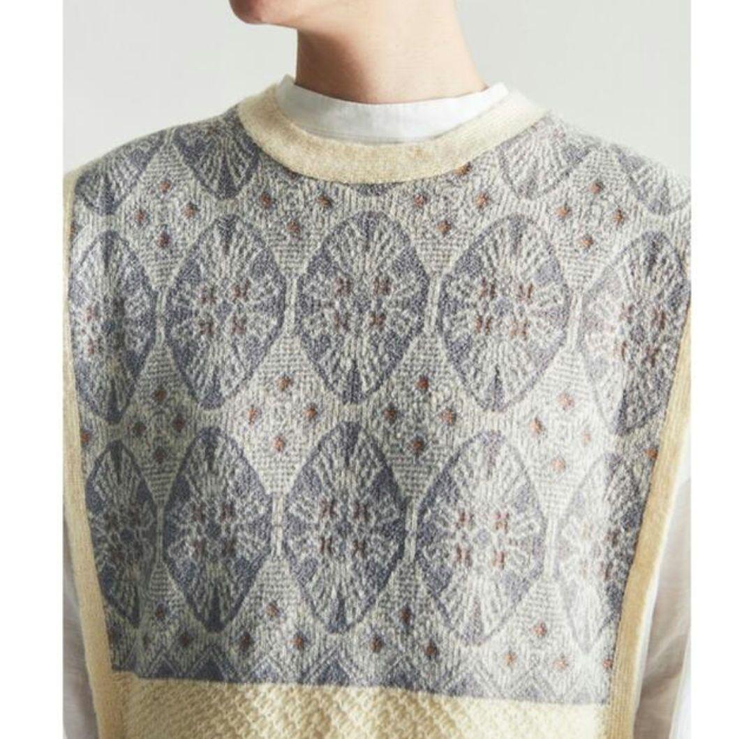 nitcaオーバルトライアングルジャガード ベスト