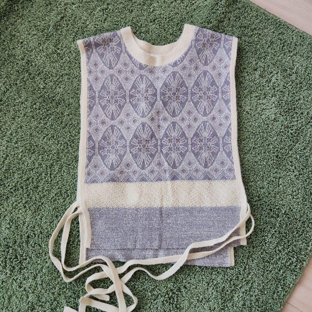 nitcaオーバルトライアングルジャガード ベスト