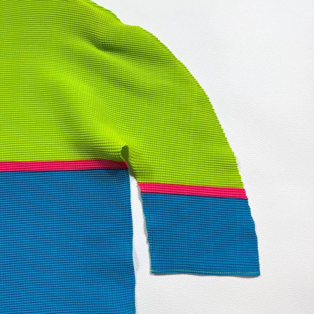 【美品】me ISSEY MIYAKE カットソー ワッフルプリーツ ハイネック