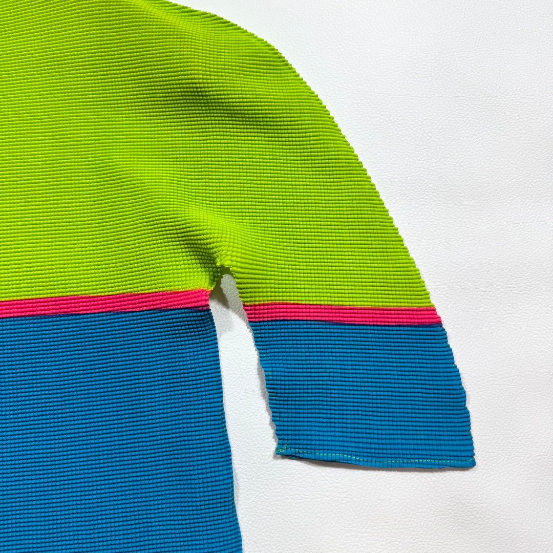 【美品】me ISSEY MIYAKE カットソー ワッフルプリーツ ハイネック