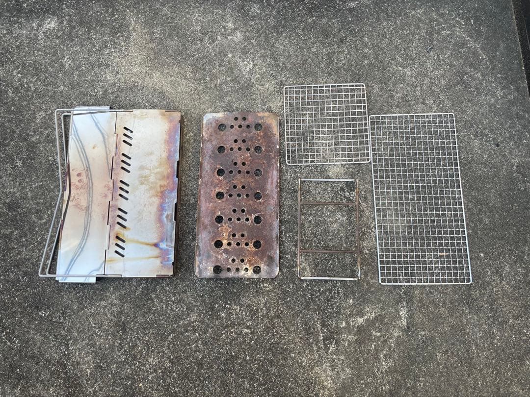 mont-bellの二次燃焼焚火台　フォールディング ファイヤーピット