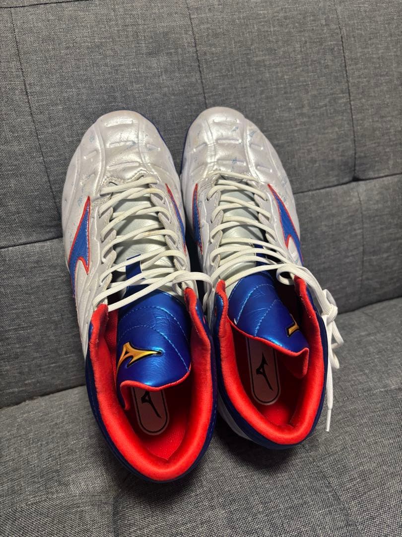 ミズノプロ　クッションレボプロミッド　TPU