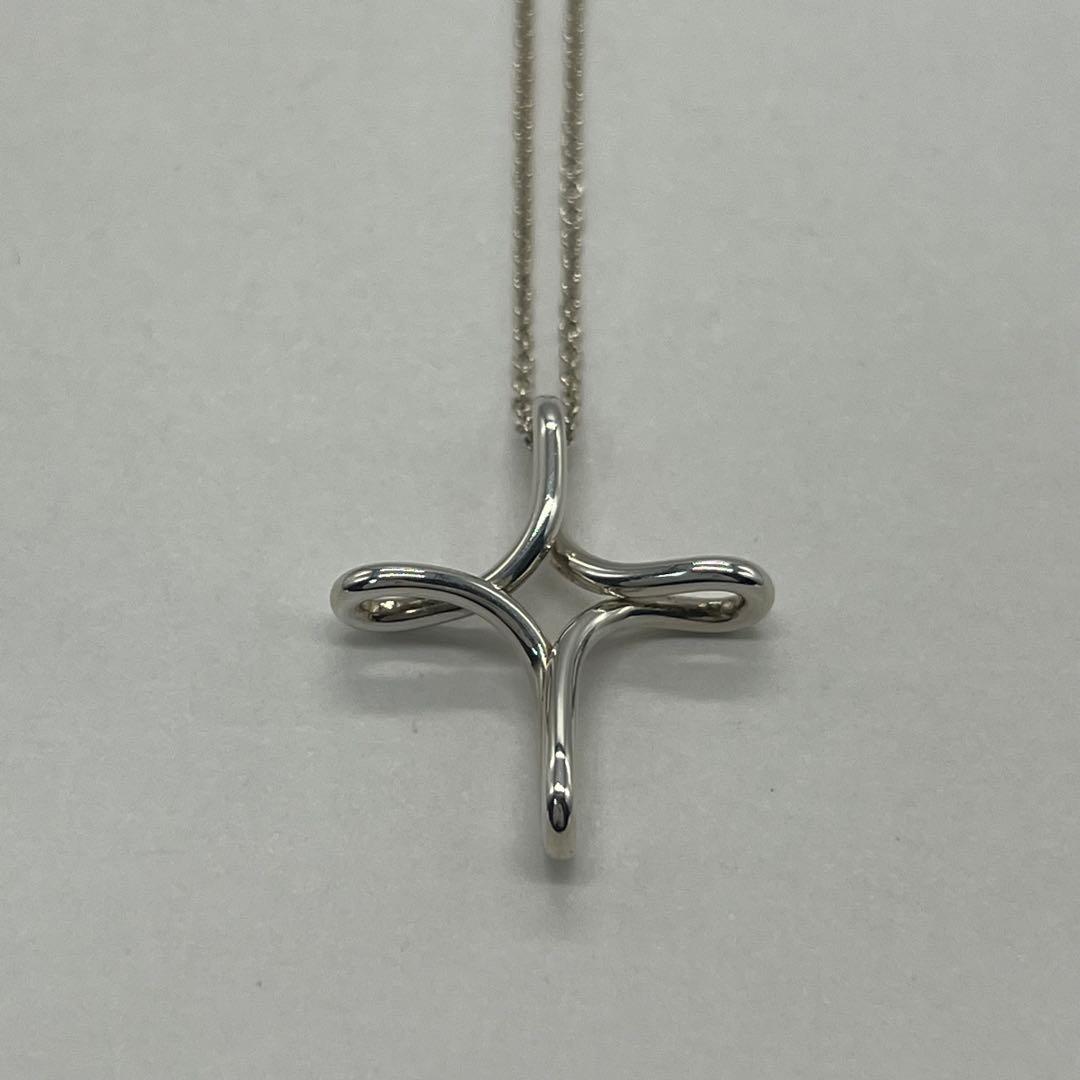 ティファニー エルサペレッティ インフィニティ オープンクロス ネックレス