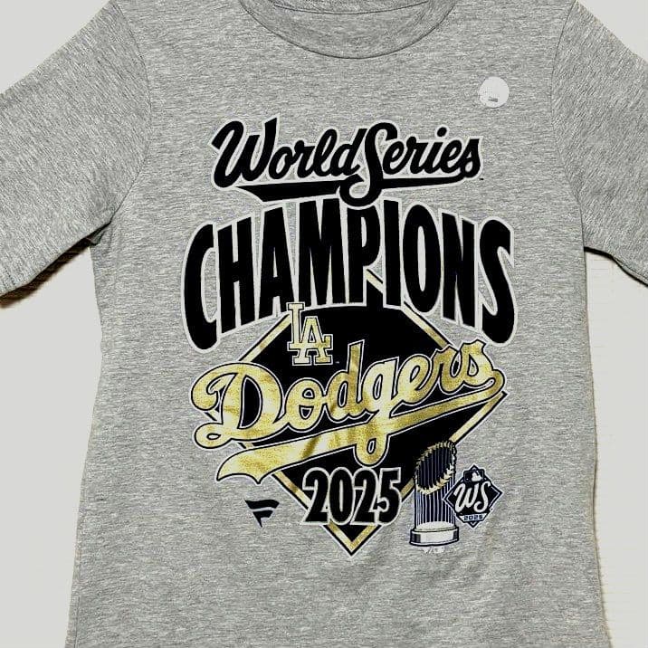 大谷翔平／ロサンゼルス・ドジャース／ワールドシリーズ優勝／Tシャツ／Mサイズ