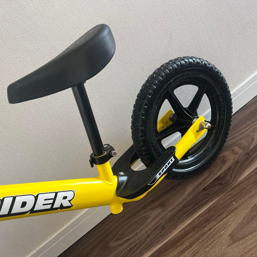 ABCさん専用※STRIDER バランスバイク イエロー/ブラック 12インチ