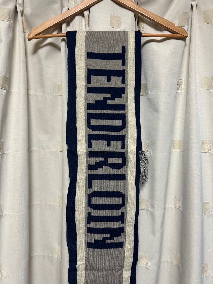 テンダーロイン　マフラー　NAVY 新品