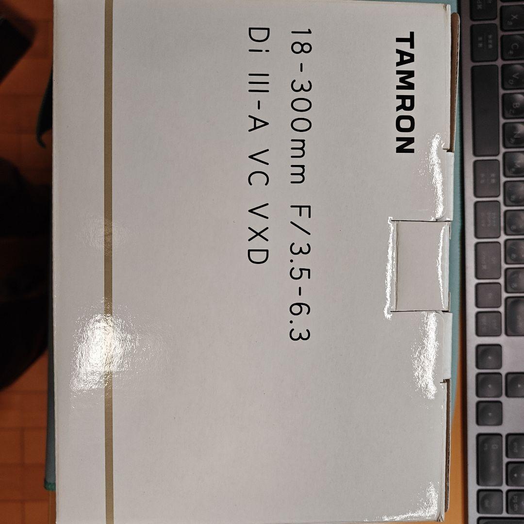 TAMRON 18-300mm F/3.5-6.3 Di III-A Xマウント